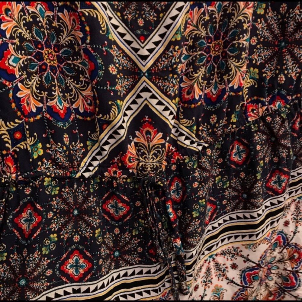 Boho Patterned Romper - Picture 5 of 8